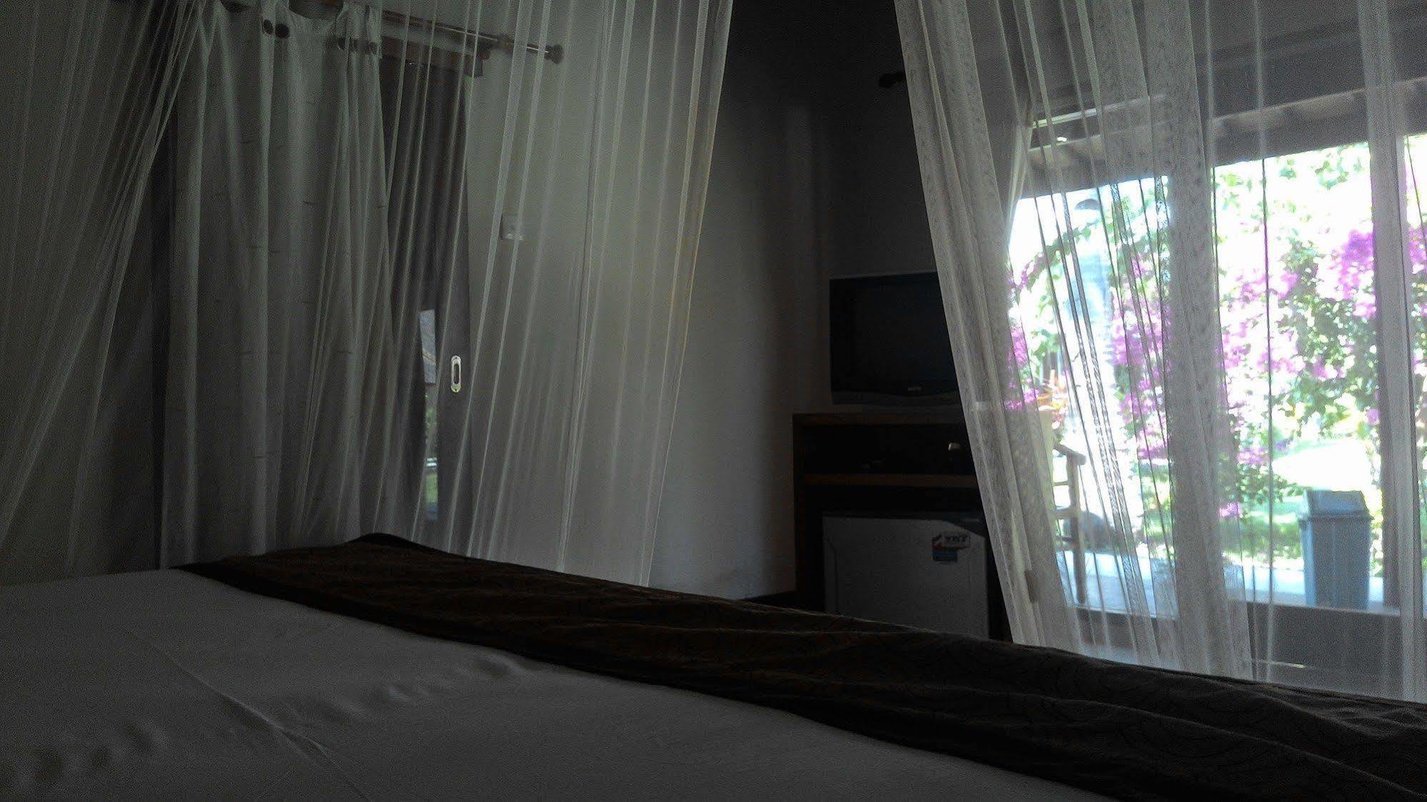 Trawangan Oasis Hotel Gili Trawangan Exterior foto